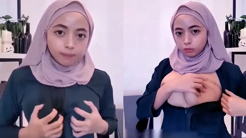 Bokep Indo Hijab Menikmati Banget Remas Toketnya