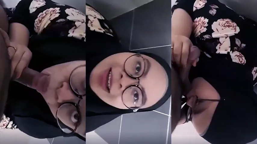 Bokep Indo Jilbab Hitam BJ Di Toilet